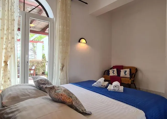 Apartment Nikola *