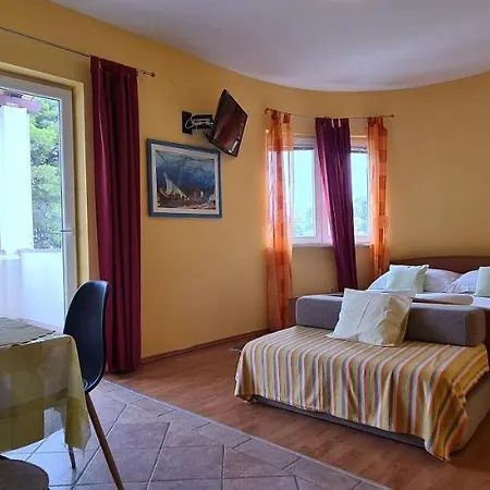 Nikola * Jelsa (Hvar)