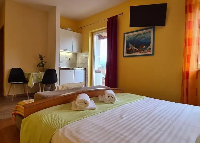 Nikola Apartament *