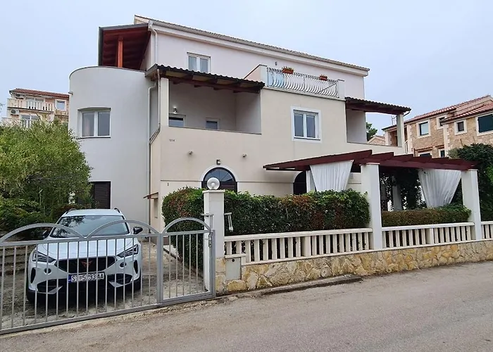 Apartament Nikola Jelsa (Hvar)