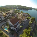 Apartman Nikola *